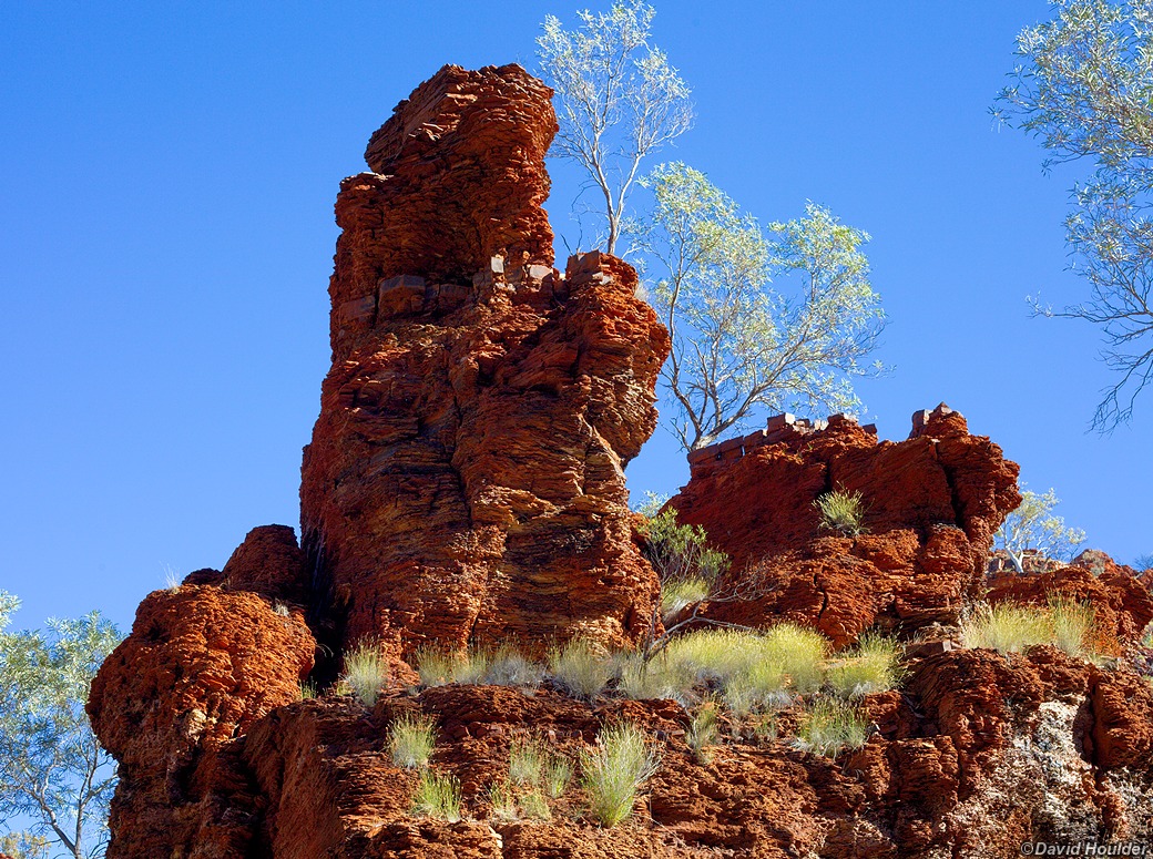 Formations in Dales Gorge tributary