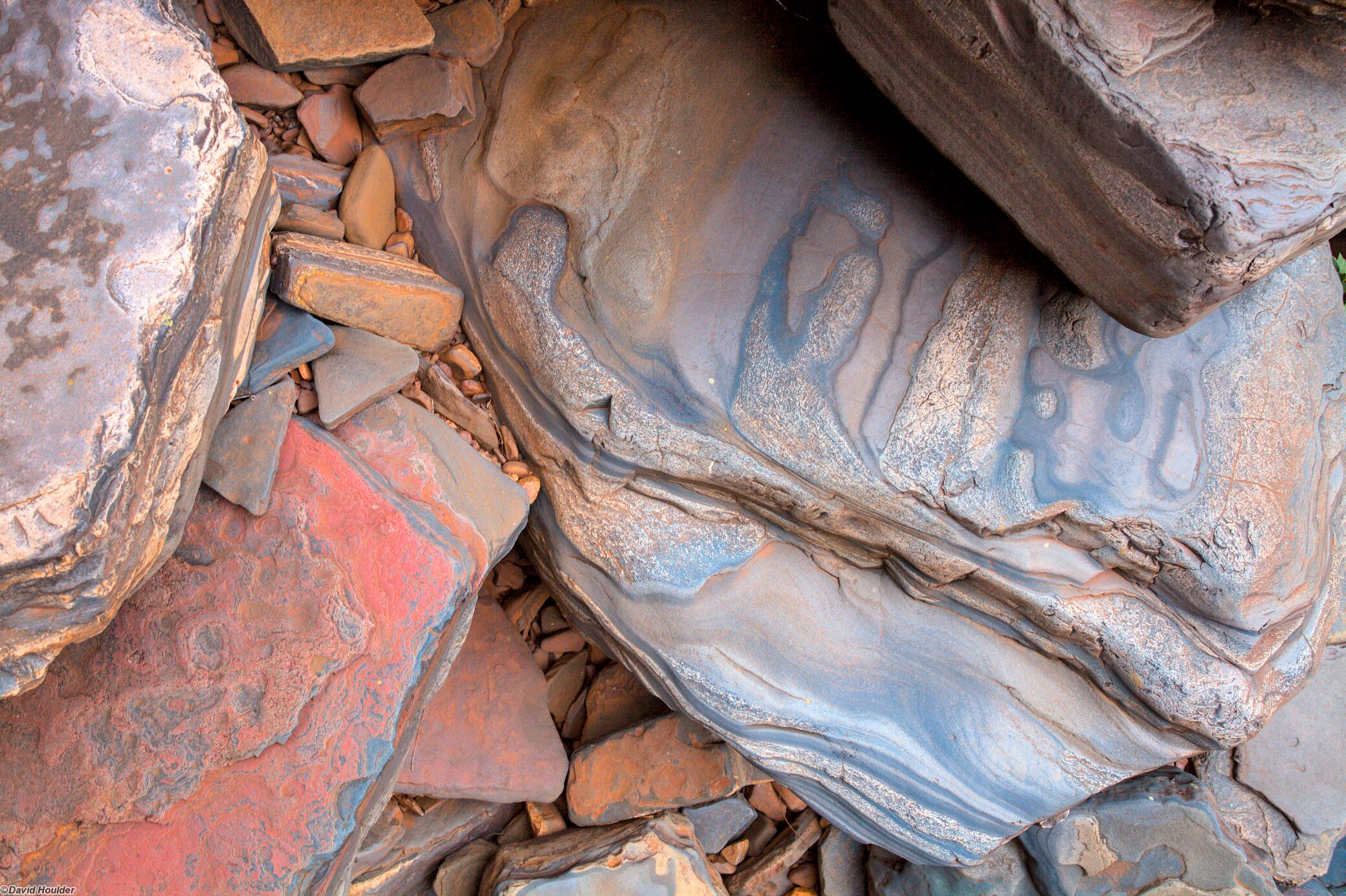 Rocks in Joffre Gorge